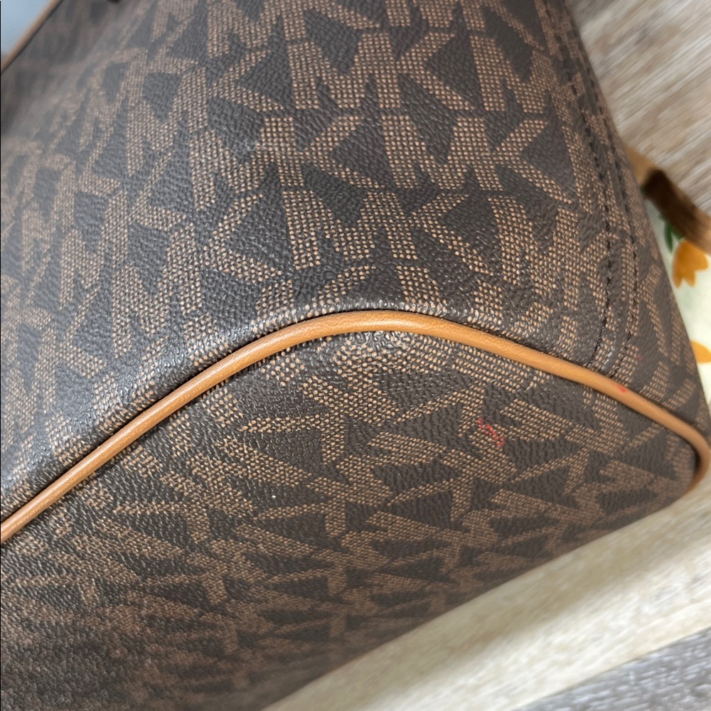5461 MICHAEL KORS BROWN JET SET TOTE 258675461 - Picture 10 of 13